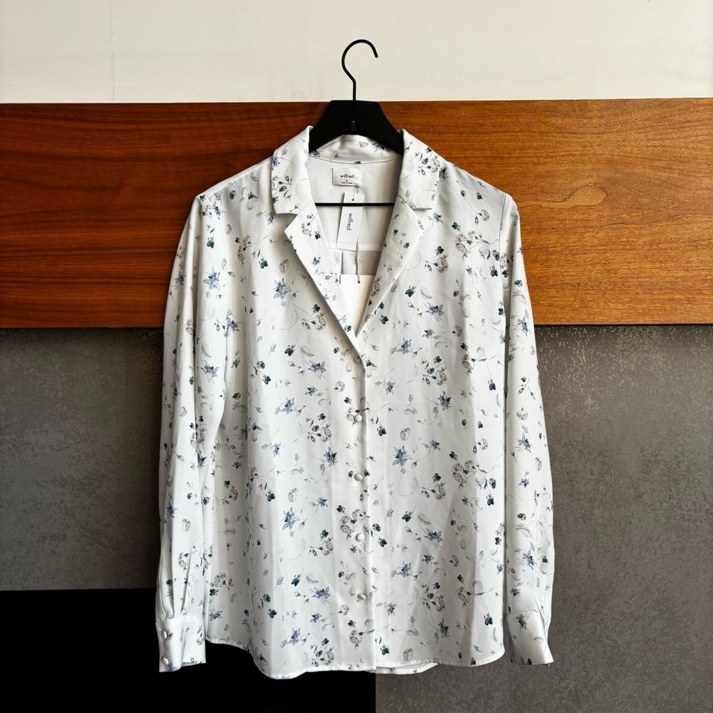 NWT‎ Wilfred Tulum Blouse, Size M